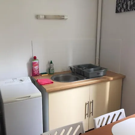 Le Victor Hugo 2 D Et Sa Pizza Offerte Apartamento Aurillac Exterior foto