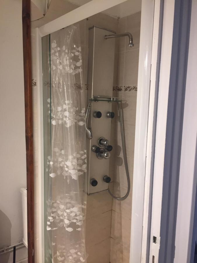 Le Victor Hugo 2 D Et Sa Pizza Offerte Apartment *